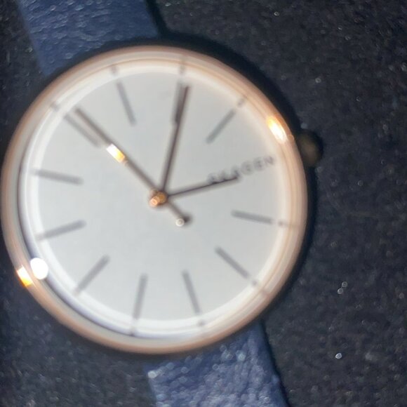 Signature Blue Leather Watch - Picture 3 of 9